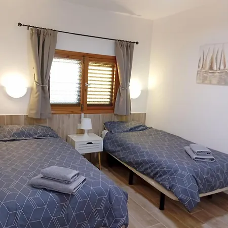 Cosy Upgraded - 1 Bedroom Apartment, Juncos * 普拉亚戴尔雷安格莱斯